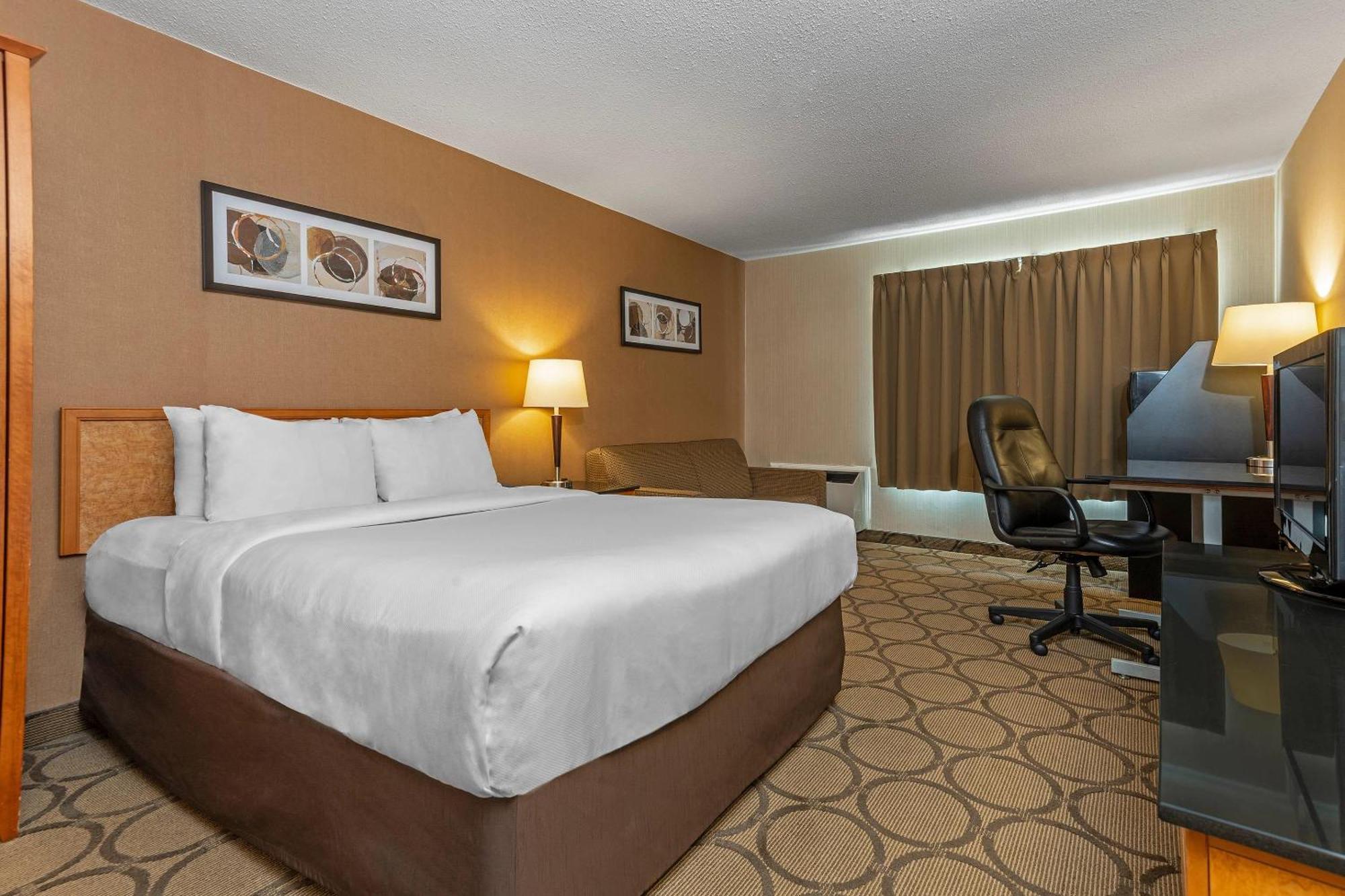 Comfort Inn West Едмънтън Екстериор снимка