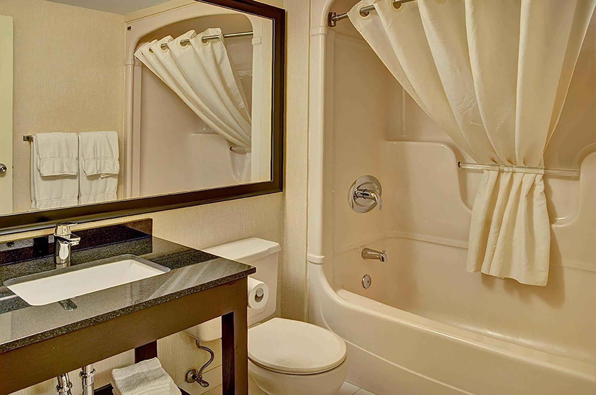 Comfort Inn West Едмънтън Екстериор снимка